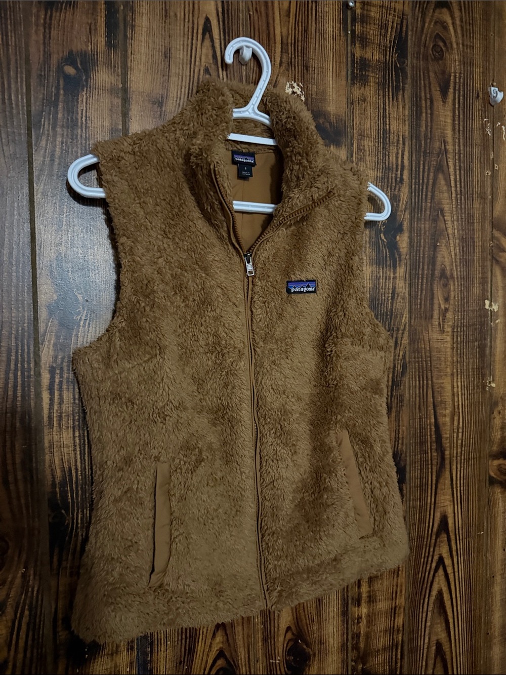 Patagonia Tan Sherpa Fleece Vest